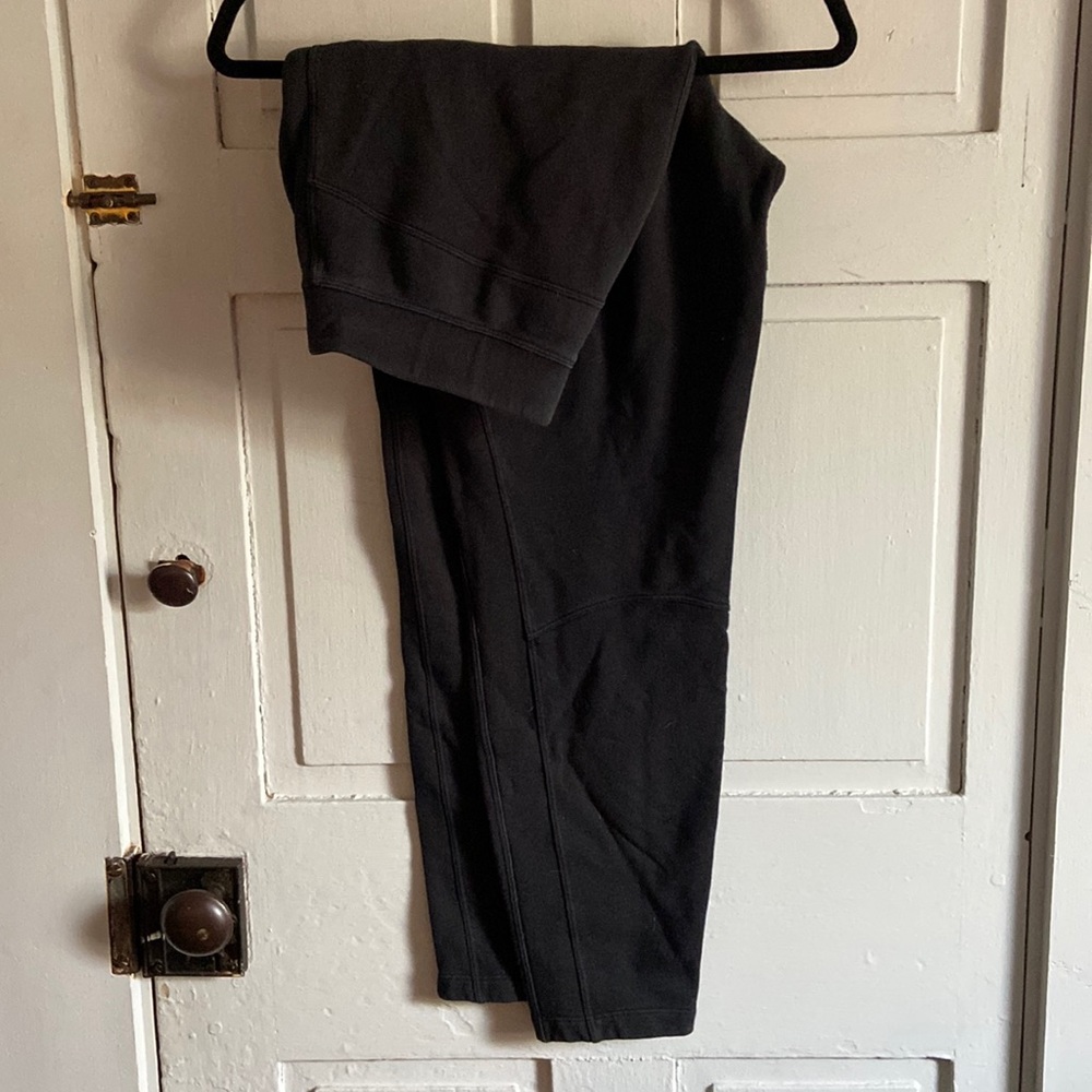 Lululemon sweatpants size 10